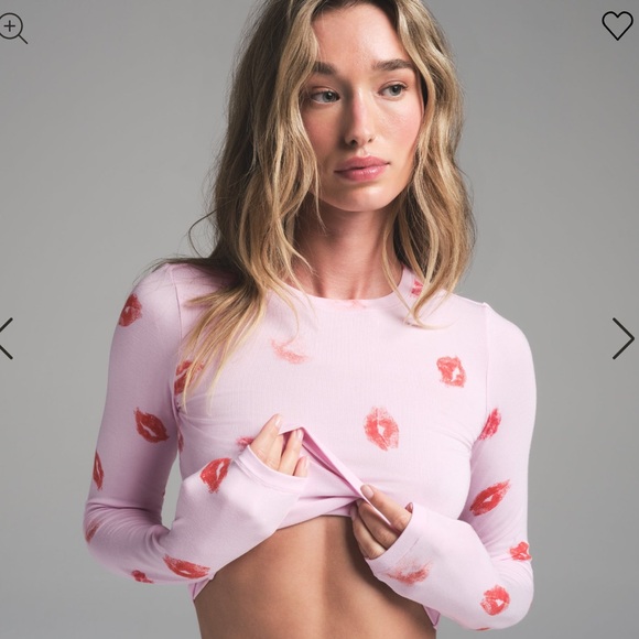 Skims Sleep “Cherry Blossom Lipstick” Set - Picture 2 of 7